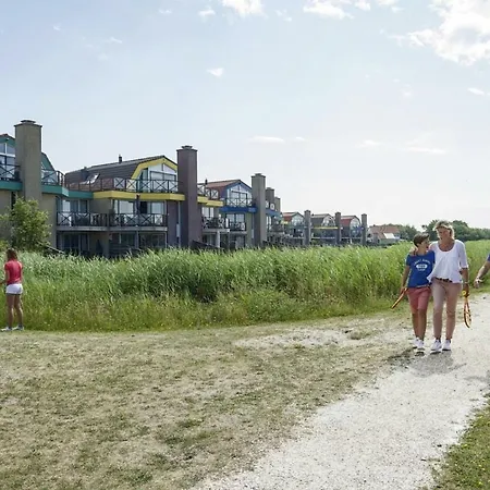 Landal Ooghduyne 홀리데이파크 *